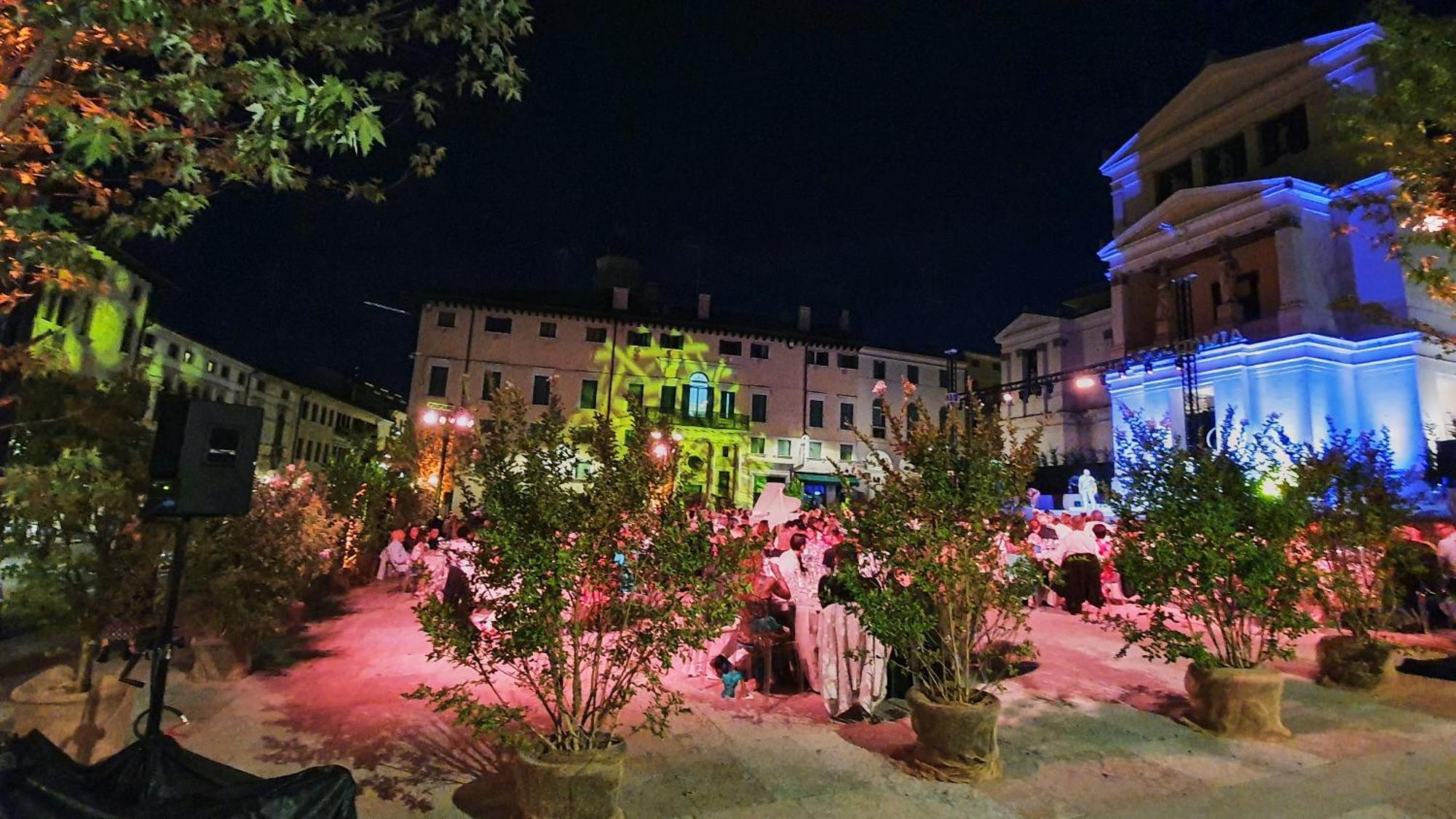 Apartamento Attico Di Piazza Cima Conegliano Exterior foto