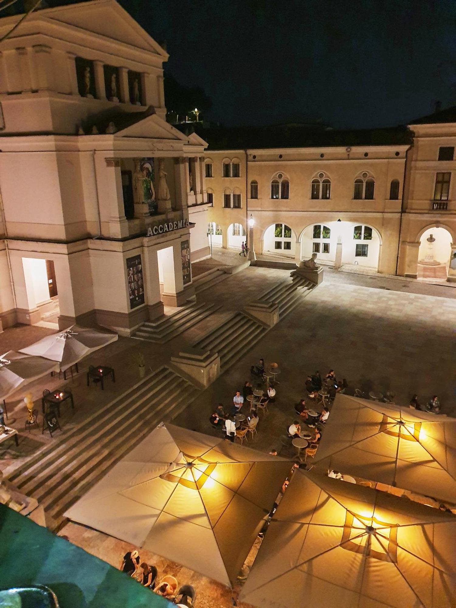 Apartamento Attico Di Piazza Cima Conegliano Exterior foto