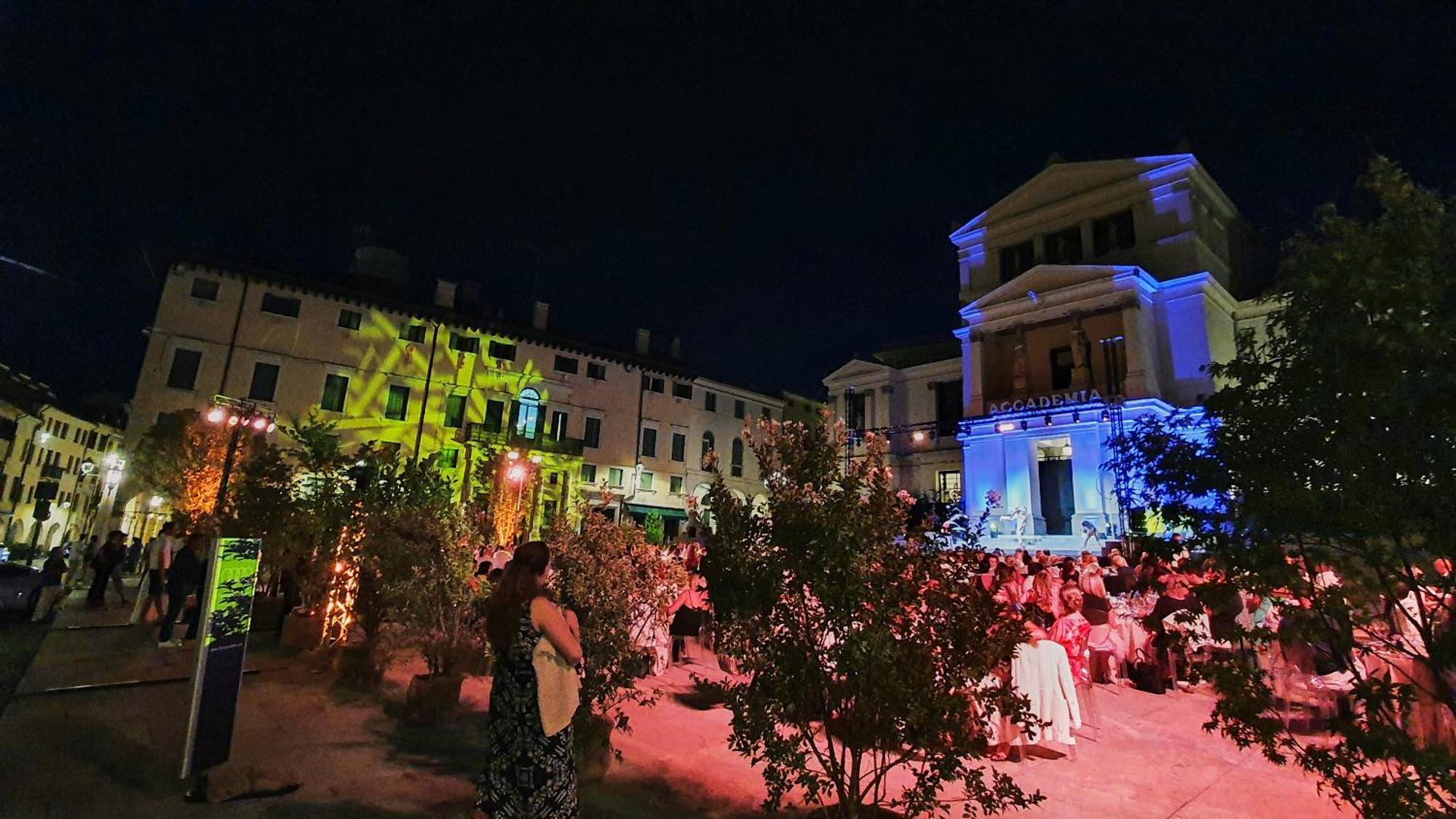 Apartamento Attico Di Piazza Cima Conegliano Exterior foto