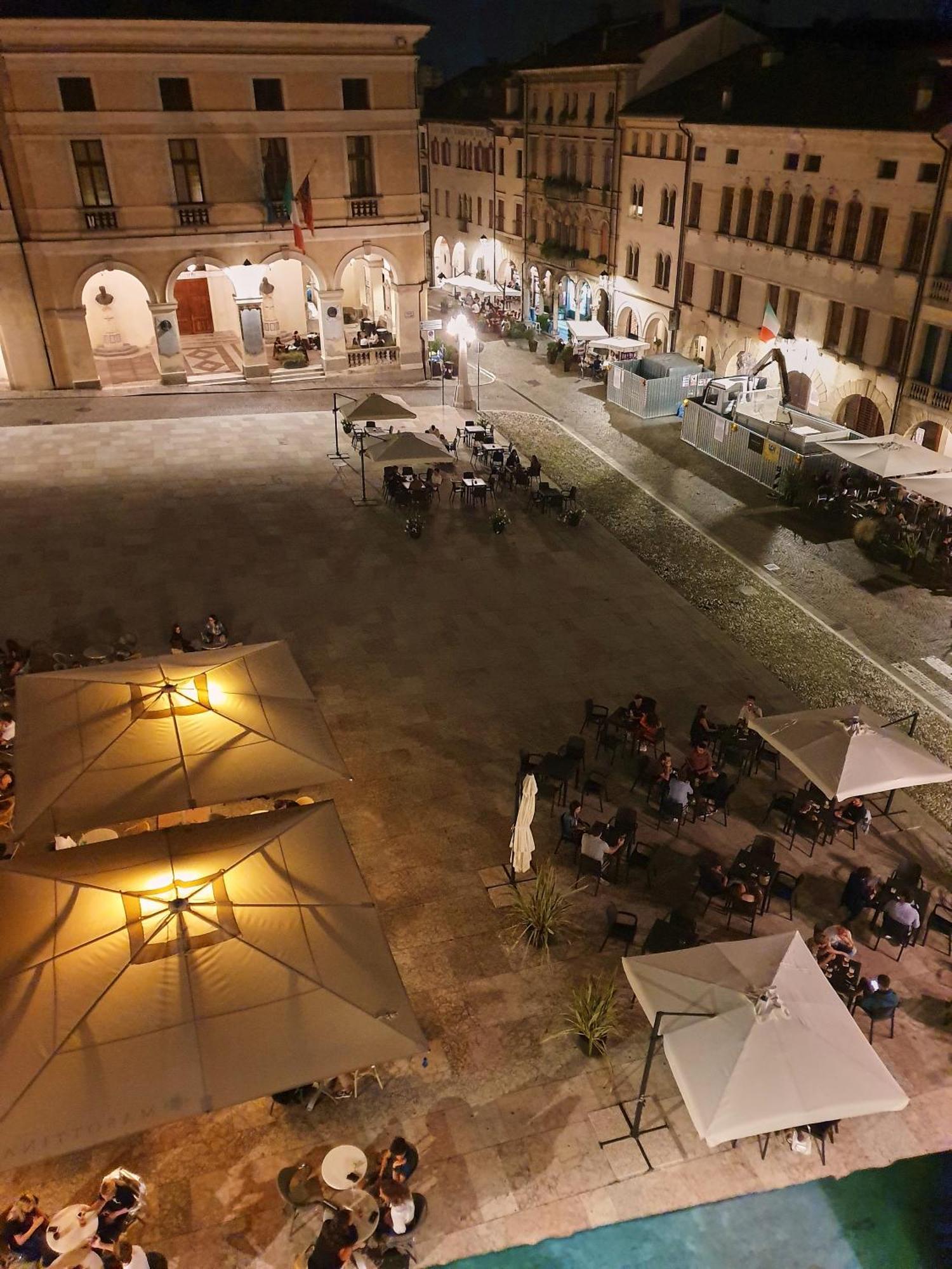 Apartamento Attico Di Piazza Cima Conegliano Exterior foto