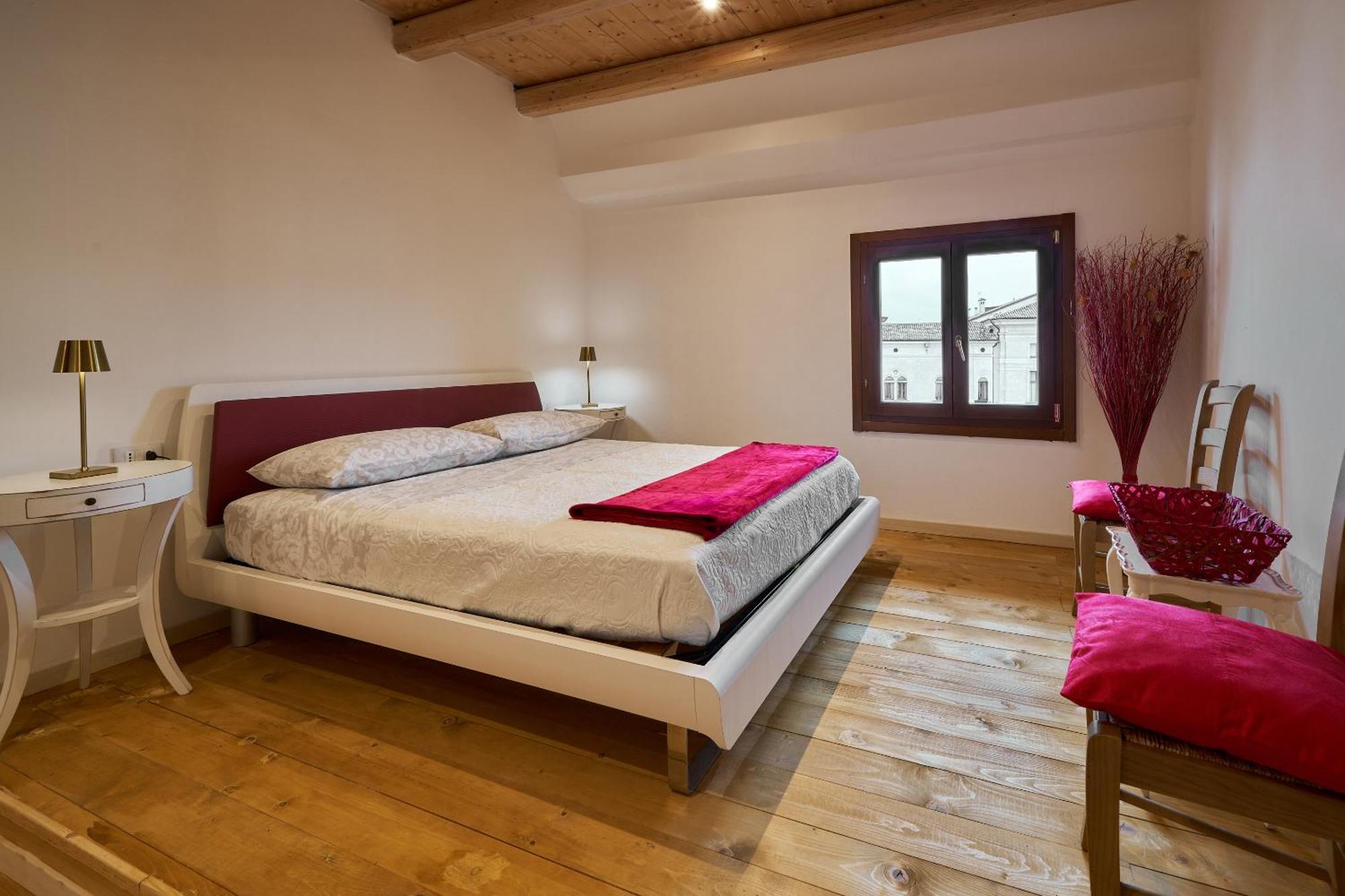 Apartamento Attico Di Piazza Cima Conegliano Habitación foto