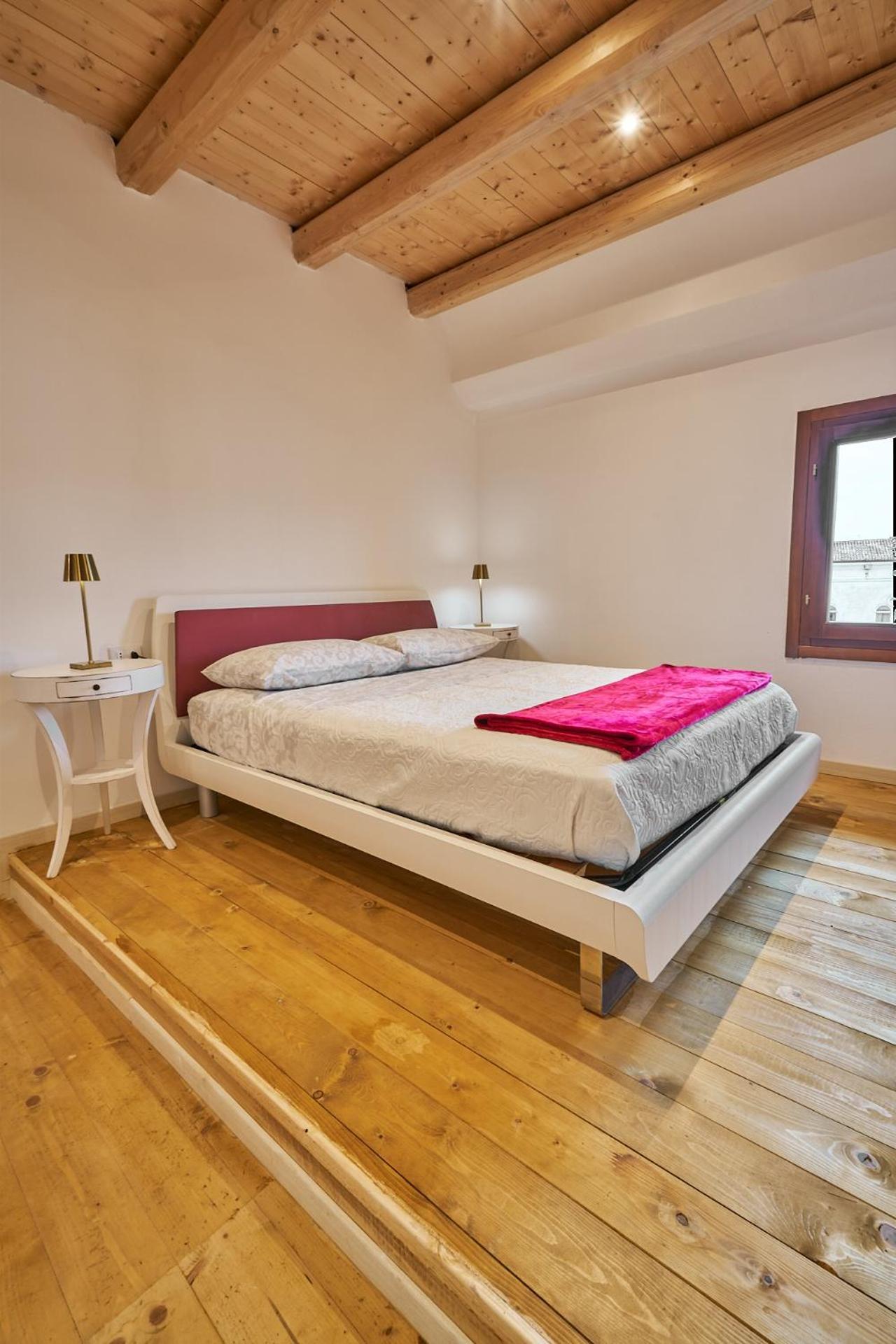Apartamento Attico Di Piazza Cima Conegliano Habitación foto